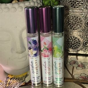 Bath and Bodyworks Gingham Gift Set Combo Perfume spray